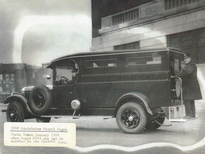 1928 Studebaker Patrol Wagon 314 CD
